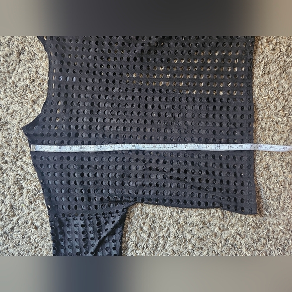 Clara Sun Woo black Net eyelet open back short-sleeve minimalist top size M - Picture 4 of 9